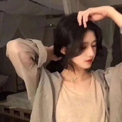 白日梦与她
